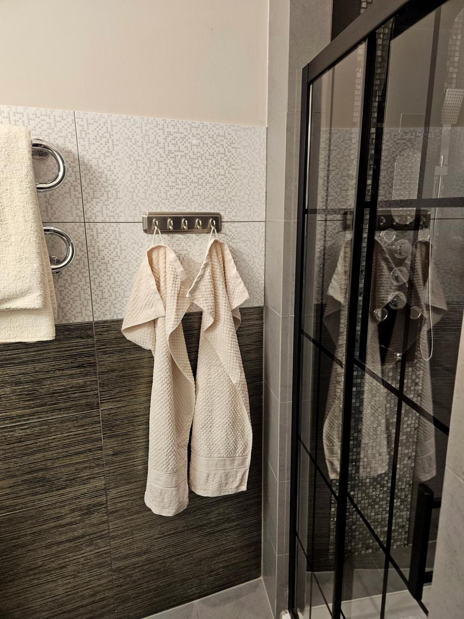 Sara -Mikolajska - Rynek - Netflix Hydromassage Lejlighed Kraków Eksteriør billede